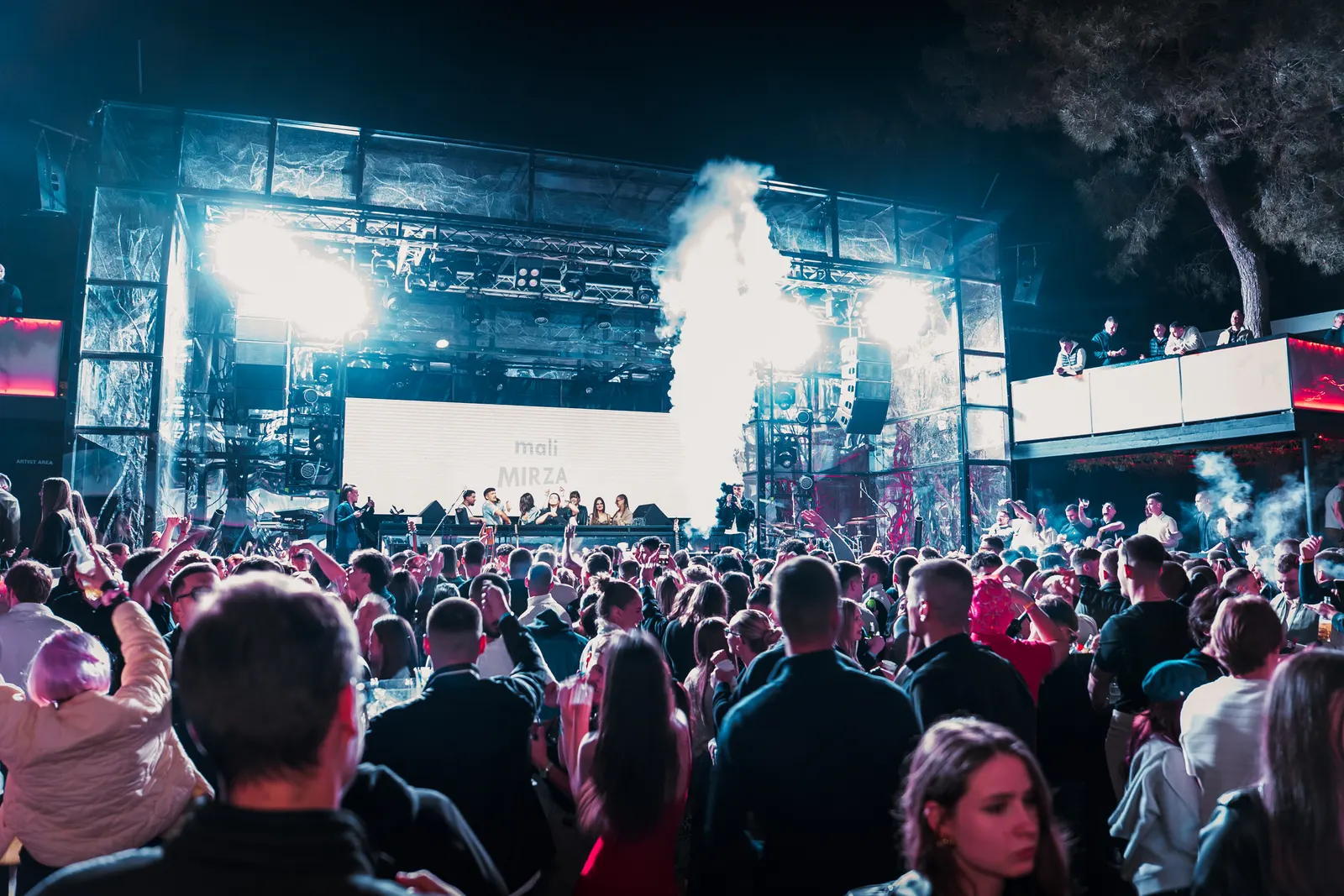 Party am Zrce Festival Beach — Foto 6