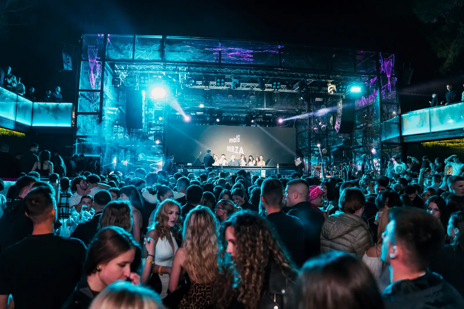 Feest op Zrce Festival Beach — Foto 1